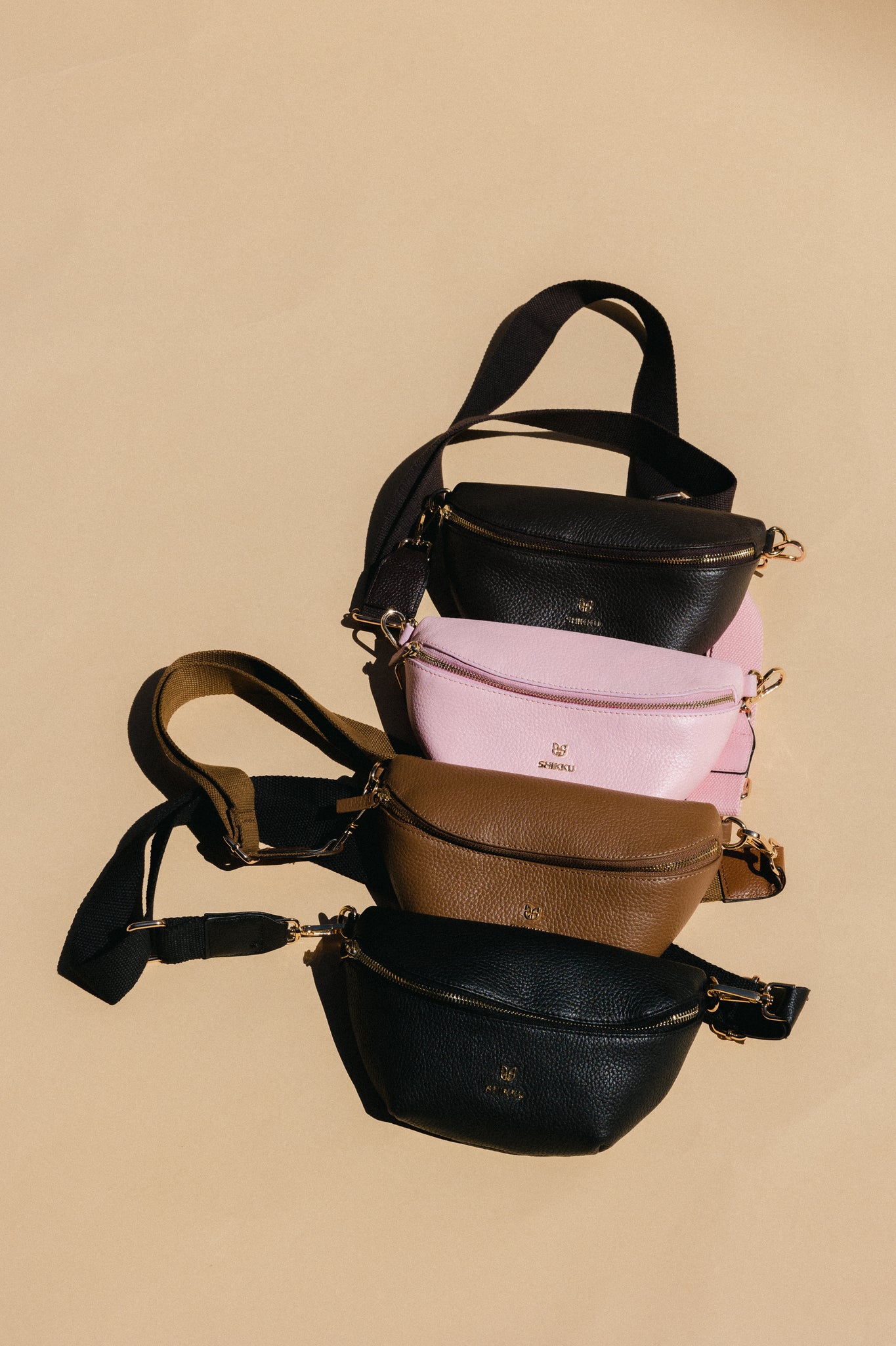 Leather Sling Bags: The Perfect Blend of Style and Convenience for On-the-Go Lifestyles